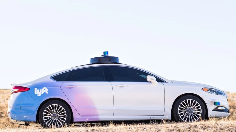 Đối thủ Uber bán công nghệ xe tự hành cho Toyota Đối thủ Uber bán công nghệ xe tự hành cho Toyota