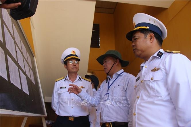 Bầu cử QH và HĐND: Huyện đảo Trường Sa hướng tới 'Ngày hội non sông' Bầu cử QH và HĐND: Huyện đảo Trường Sa hướng tới 'Ngày hội non sông'