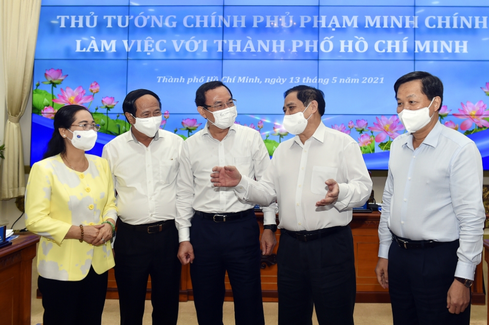 TPHCM cần chuyển từ bị động, chờ đợi sang tự lực tự cường, phát triển mạnh mẽ trên mọi lĩnh vực TPHCM cần chuyển từ bị động, chờ đợi sang tự lực tự cường, phát triển mạnh mẽ trên mọi lĩnh vực
