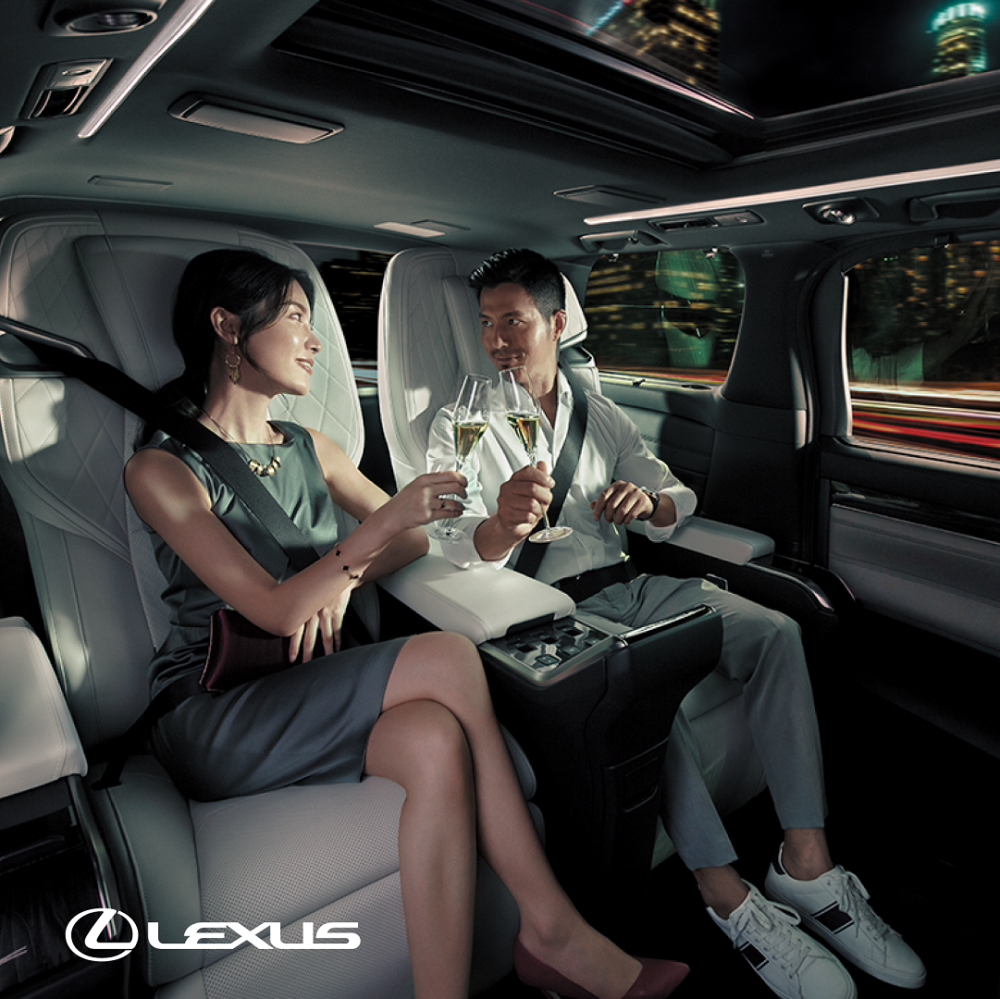 Lexus mang đến phong cách sống sang trọng đặc trưng với khoang hạng nhất di động LM 350 Lexus LM 350 ra mắt khách hàng Việt, giá cao nhất 8,2 tỷ đồng