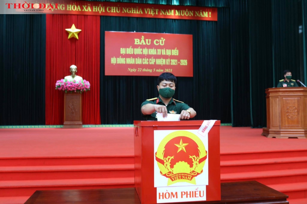 Bắc Ninh: Lực lượng vũ trang, y bác sĩ đi bầu cử sớm để ứng phó dịch COVID-19