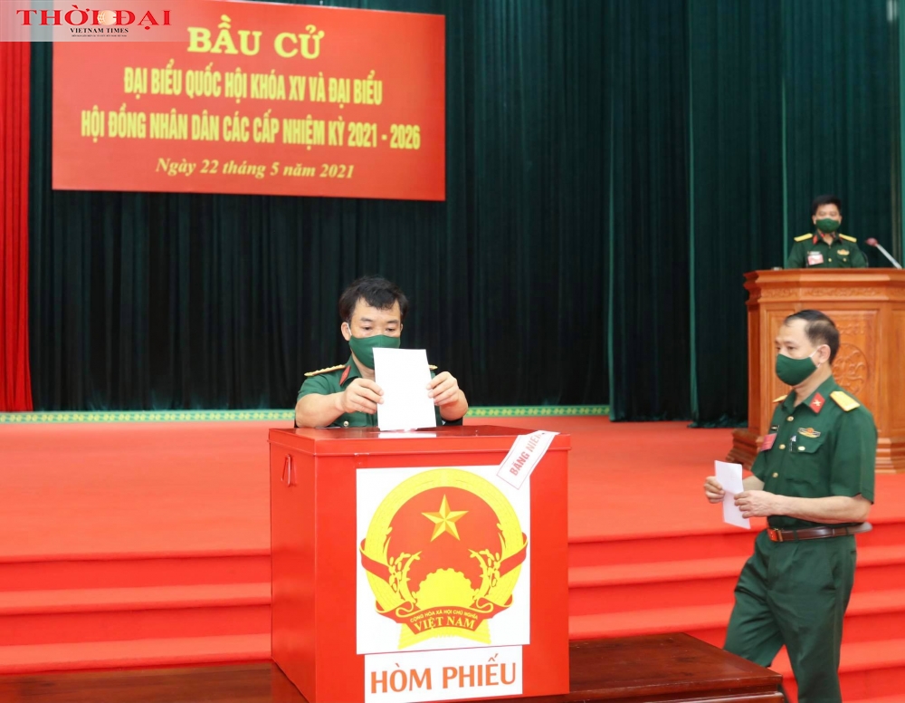 Bắc Ninh: Lực lượng vũ trang, y bác sĩ đi bầu cử sớm để ứng phó dịch COVID-19