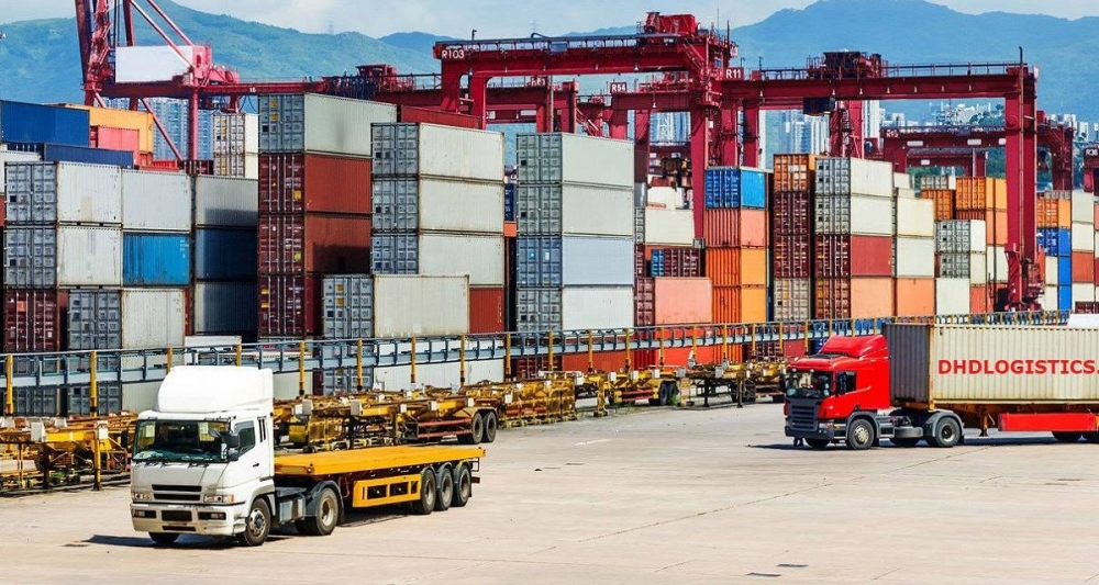 Nhập siêu trở lại trong tháng 5/2021 Nhập siêu trở lại trong tháng 5/2021