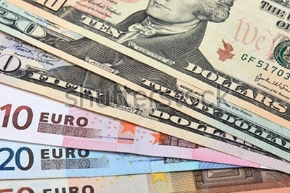 Tỷ giá ngoại tệ hôm nay 25/7: Tỷ giá ngoại tệ hôm nay 25/7: USD đứng giá giữa 'bão' vàng