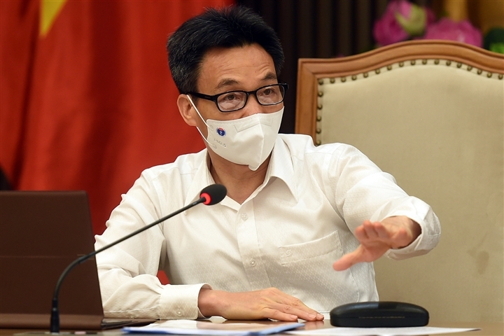 Phó Thủ tướng Vũ Đức Đam: 'Đặc biệt ưu tiên vaccine cho các tỉnh đang bị dịch đe dọa, nhất là TP.HCM' Phó Thủ tướng Vũ Đức Đam: 'Đặc biệt ưu tiên vaccine cho các tỉnh đang bị dịch đe dọa, nhất là TP.HCM'
