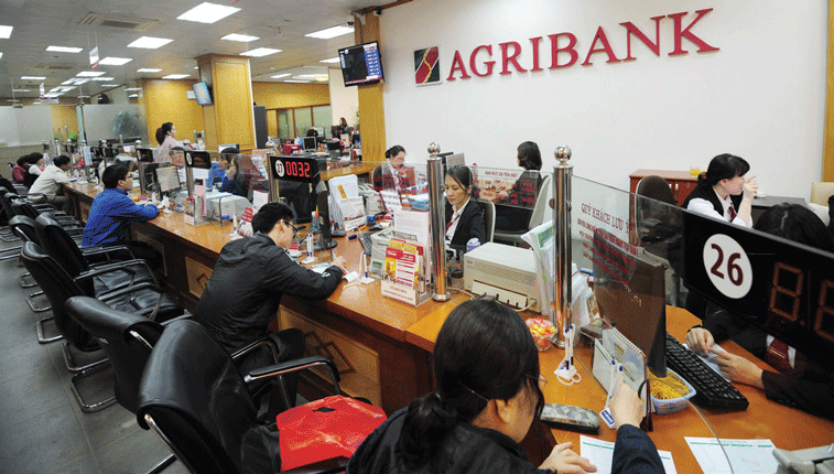 Agribank hỗ trợ hơn 20.000 tỷ cho khách hàng bị ảnh hưởng COVID-19 Nhiều ngân hàng hỗ trợ khách hàng chịu ảnh hưởng của COVID-19