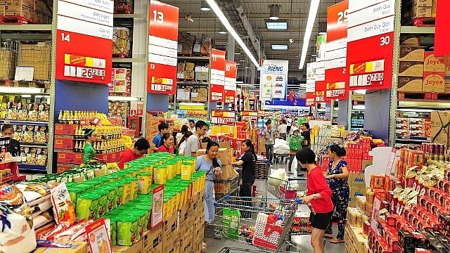Hơn 3.000 chương trình khuyến mại trên 50% được tổ chức trên toàn quốc Sau 3 tuần đã có hơn 3.000 chương trình khuyến mại trên toàn quốc
