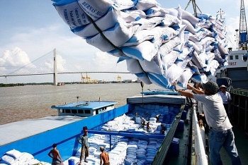 Xuất khẩu hồi phục, tăng mạnh gần 30%