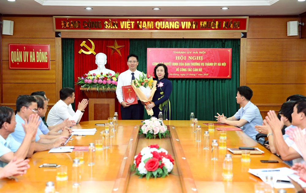 Hà Nội bổ nhiệm 3 nhân sự Đảng đoàn Hà Nội điều động, bổ nhiệm mới 3 nhân sự tại Quận Hà Đông, Hội Nông dân và BQL Các khu công nghiệp