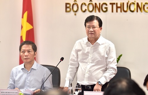 Đẩy nhanh tiến độ xây dựng Quy hoạch điện VIII Phó Thủ tướng Trịnh Đình Dũng: Quy hoạch điện VIII không được cứng nhắc