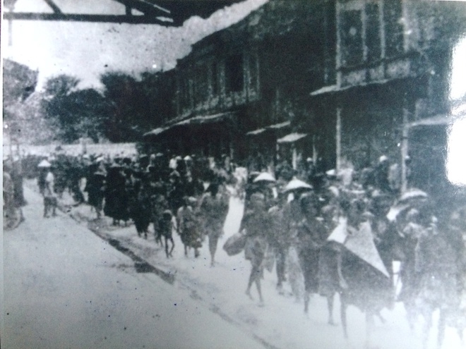 Ảnh: Hà Nội từ nạn đói năm 1945 đến mùa thu năm 2020 Chùm ảnh: Hà Nội từ nạn đói năm 1945 đến mùa thu năm 2020