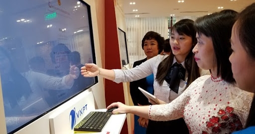 Ngày 15/9, các ngân hàng sẽ được kết nối trên Cổng Dịch vụ công quốc gia ngay 159 cac ngan hang se duoc ket noi tren cong dich vu cong quoc gia