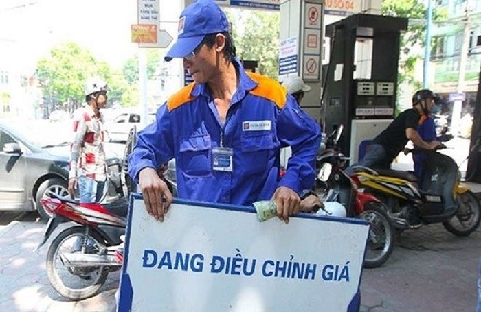 Giá xăng ngày mai sẽ giảm? Giá xăng ngày mai sẽ giảm?