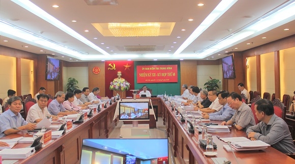 Đề nghị, thi hành kỷ luật nhiều cán bộ Cách chức, kỷ luật 3 Thiếu tướng, 6 Đại tá quân đội