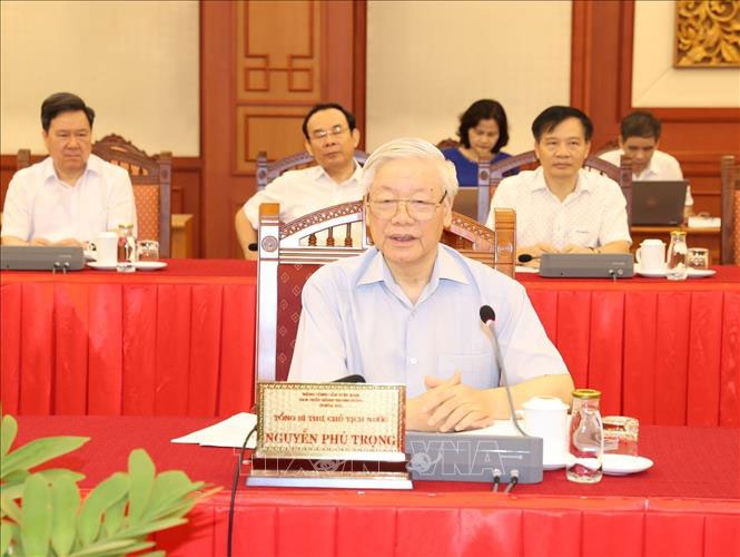 Tổng Bí thư, Chủ tịch nước chủ trì buổi làm việc với Ban Thường vụ Thành ủy Hà Nội Tổng Bí thư, Chủ tịch nước Nguyễn Phú Trọng chủ trì buổi làm việc với Ban Thường vụ Thành ủy Hà Nội