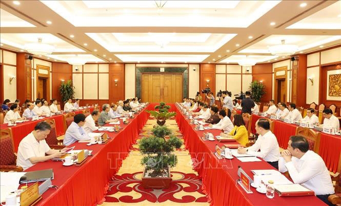 Tổng Bí thư, Chủ tịch nước chủ trì buổi làm việc với Ban Thường vụ Thành ủy Hà Nội Tổng Bí thư, Chủ tịch nước Nguyễn Phú Trọng chủ trì buổi làm việc với Ban Thường vụ Thành ủy Hà Nội