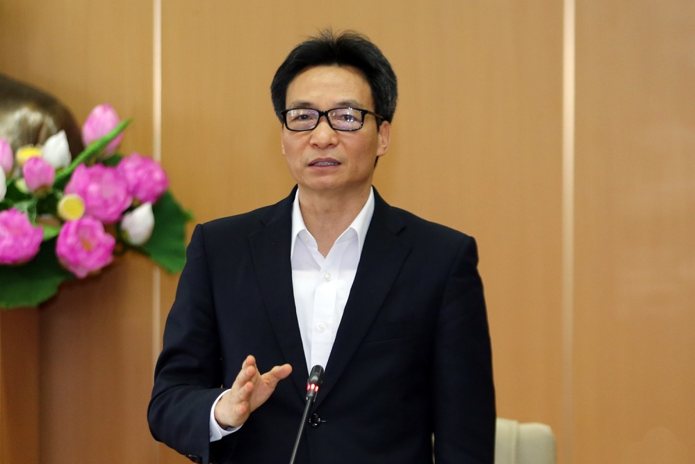 Phó Thủ tướng Vũ Đức Đam: 'Tuyệt đối không lơ là, chủ quan trong phòng, chống dịch COVID-19' Phó Thủ tướng Vũ Đức Đam: 'Tuyệt đối không lơ là, chủ quan trong phòng, chống dịch COVID-19'