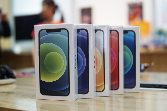iPhone 12 liên tục giảm giá sau 4 ngày về Việt Nam iPhone 12 mất giá 10 triệu đồng sau 4 ngày về Việt Nam