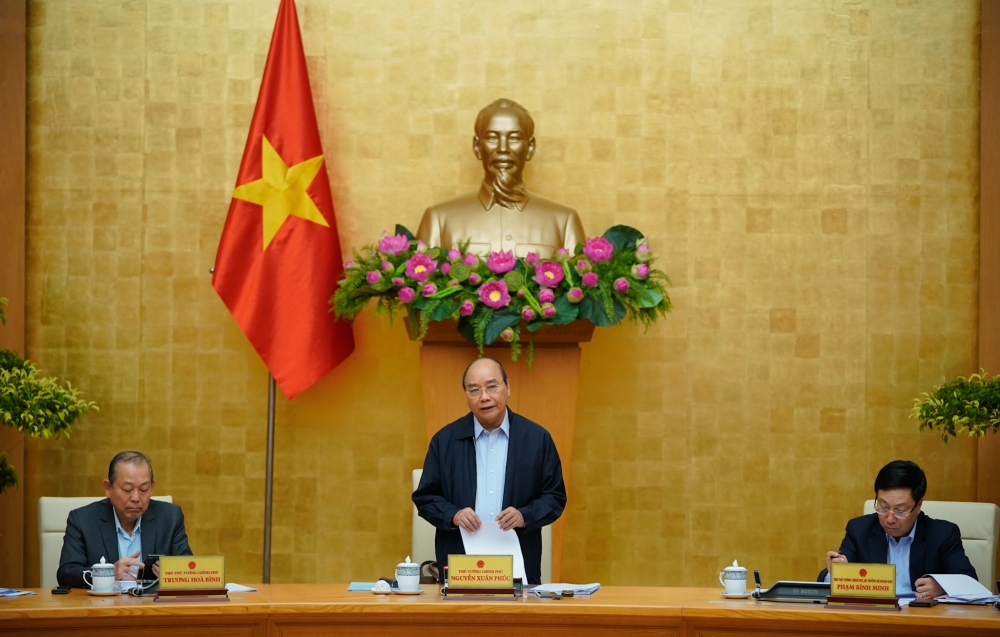 Thủ tướng Nguyễn Xuân Phúc: 'Cương quyết thay cán bộ không biết làm việc, tiêu cực, vì lợi ích nhóm' Thủ tướng Nguyễn Xuân Phúc: 'Cương quyết thay cán bộ không biết làm việc, tiêu cực, vì lợi ích nhóm'