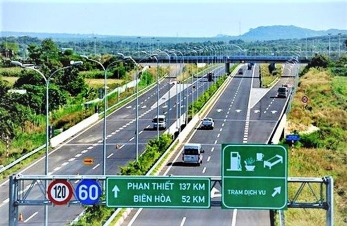 Đẩy nhanh tiến độ giải phóng mặt bằng Dự án xây dựng một số đoạn đường bộ cao tốc trên tuyến Bắc - Nam phía Đông Thủ tướng chỉ đạo đẩy nhanh tiến độ GPMB Dự án xây dựng một số đoạn đường bộ cao tốc trên tuyến Bắc - Nam phía Đông