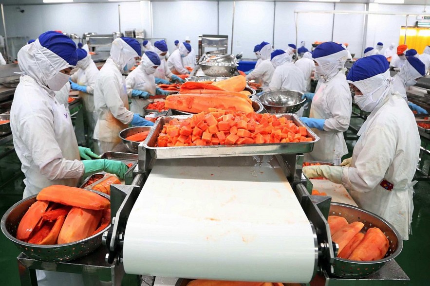 Opportunities for Vietnam From World's Largest Trade Deal RCEP Vietnam's Opportunities from World's Largest Trade Deal RCEP