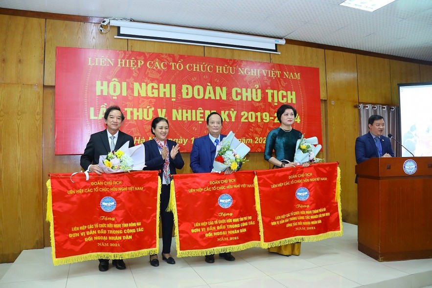 Vietnam Union of Friendship Organizations' 10 Focus in 2020 Vietnam Union of Friendship Organizations' 10 Focus in 2020