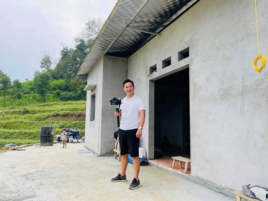 YouTubers in Highlands Introduce Vietnamese Culture to the World YouTubers in Highlands Introduce Vietnamese Culture to the World