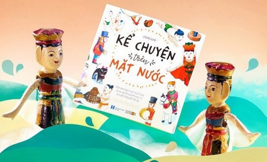 The book “Ke chuyen tren mat nuoc”. Photo: Sunbox non-profit organisation The book “Ke chuyen tren mat nuoc”. Photo: Sunbox non-profit organisation