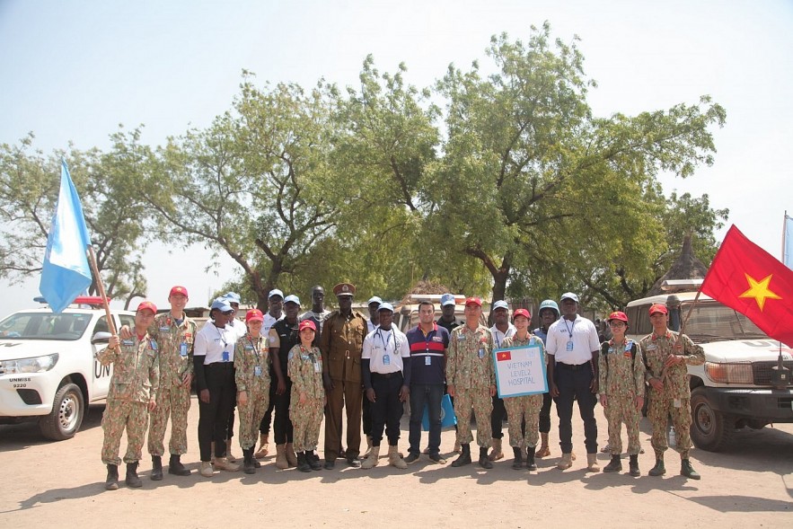 Vietnamese 'Blue Beret' Soldiers Support South Sudanese Prisoners
