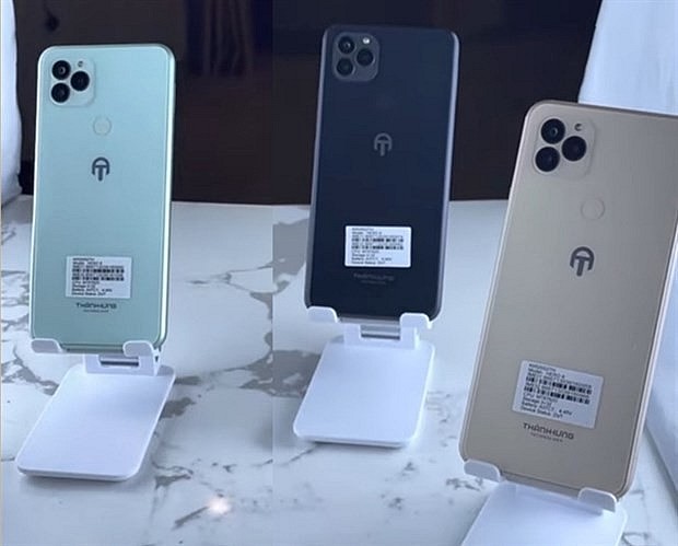 Some initial images of the latest Vietnamese smartphone to hit the market. Photo: ictnews.vietnamnet.vn Some initial images of the latest Vietnamese smartphone to hit the market. Photo: ictnews.vietnamnet.vn