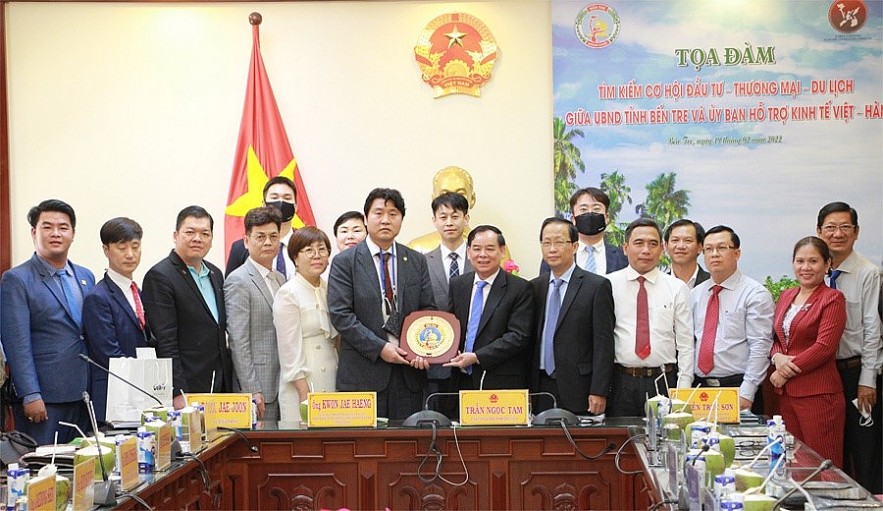 Cooperation Opportunities Between Ben Tre and RoK Businesses Ben Tre and RoK Businesses Further Financial Ties