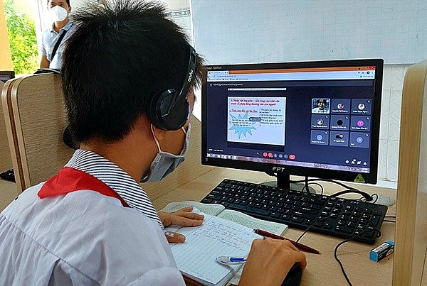 A student studies online. A website has been launched to popularise child online protection skills and knowledge. Photo: VNA A student studies online. A website has been launched to popularise child online protection skills and knowledge. Photo: VNA