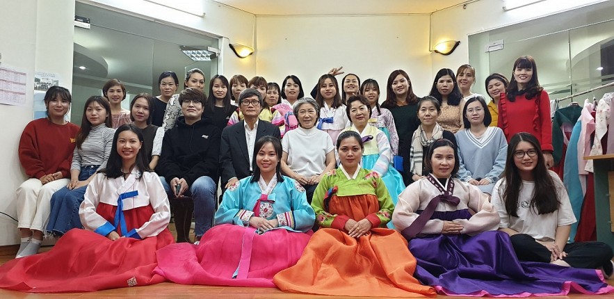 Experiencing Korean Culture in Vietnam Experiencing Korean Culture in Vietnam