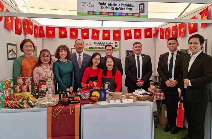 Vietnam and Chile Bolster Local Cooperation Vietnam and Chile Bolster Local Cooperation