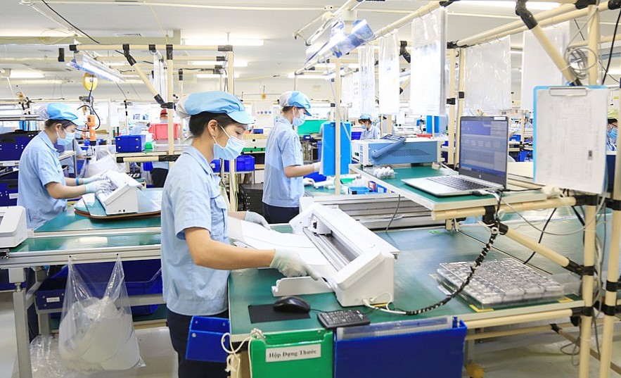 FDI to Vietnam Predicted to Surge in 2022 FDI in Vietnam Predicted to Surge in 2022