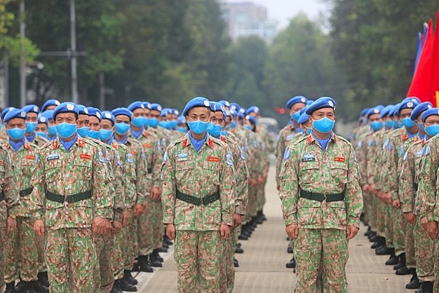 English 'Blue Beret' Soldiers - Messengers of Peace Vietnamese 'Blue Beret' Soldiers and their Profound Message of Peace