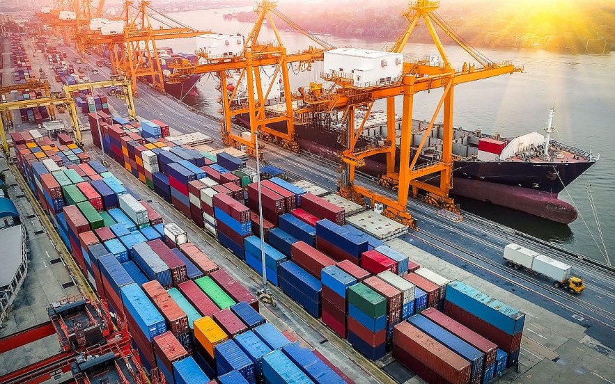 Vietnam in Top 20 Economies for International Trade Vietnam in Top 20 Economies for International Trade