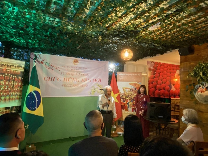 Overseas Vietnamese Connects Vietnamese and Brazilian Communities Overseas Vietnamese in Brazil Passionate About Antarctica