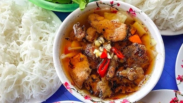 Bun cha. Photo: 2dep Bun cha. Photo: 2dep
