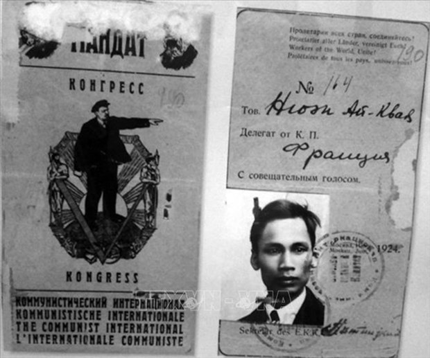Photo book on Ho Chi Minh's journey for nation salvation published in 4 languages Books about President Ho Chi Minh arouse attention from foreign readers