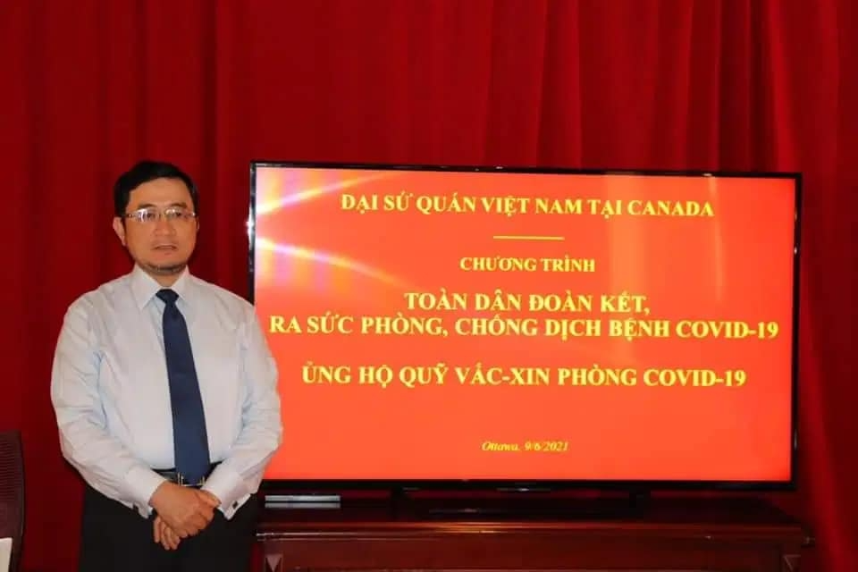 Overseas Vietnamese in Canada and Texas donate to Covid-19 vaccine fund Overseas Vietnamese in Canada and Texas donate to Covid-19 vaccine fund