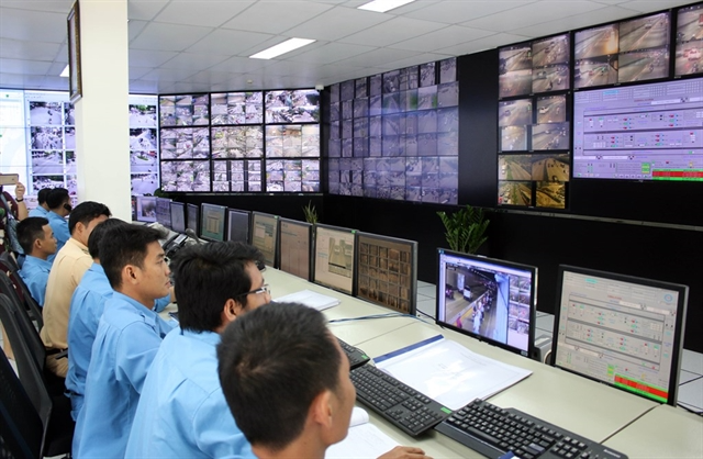 Smart traffic monitoring and operation centre in HCM City. Việt Nam targets to form a digital Government by 2025. Photo: VNS Smart traffic monitoring and operation centre in HCM City. Việt Nam targets to form a digital Government by 2025. Photo: VNS