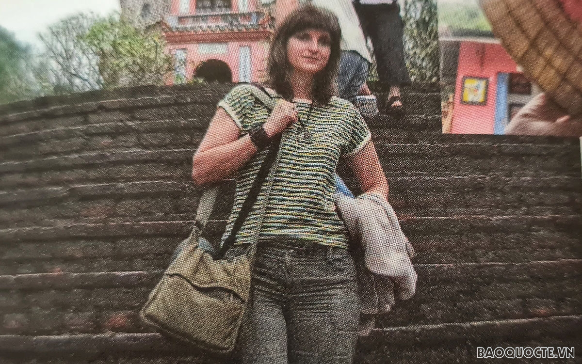Bulgarian journalist writes Bulgarian journalist writes 'Vietnam Miracle' book