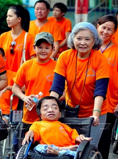 Warm Support for Agent Orange Victims' Fight for Justice Warm Support for Agent Orange Victims' Fight for Justice