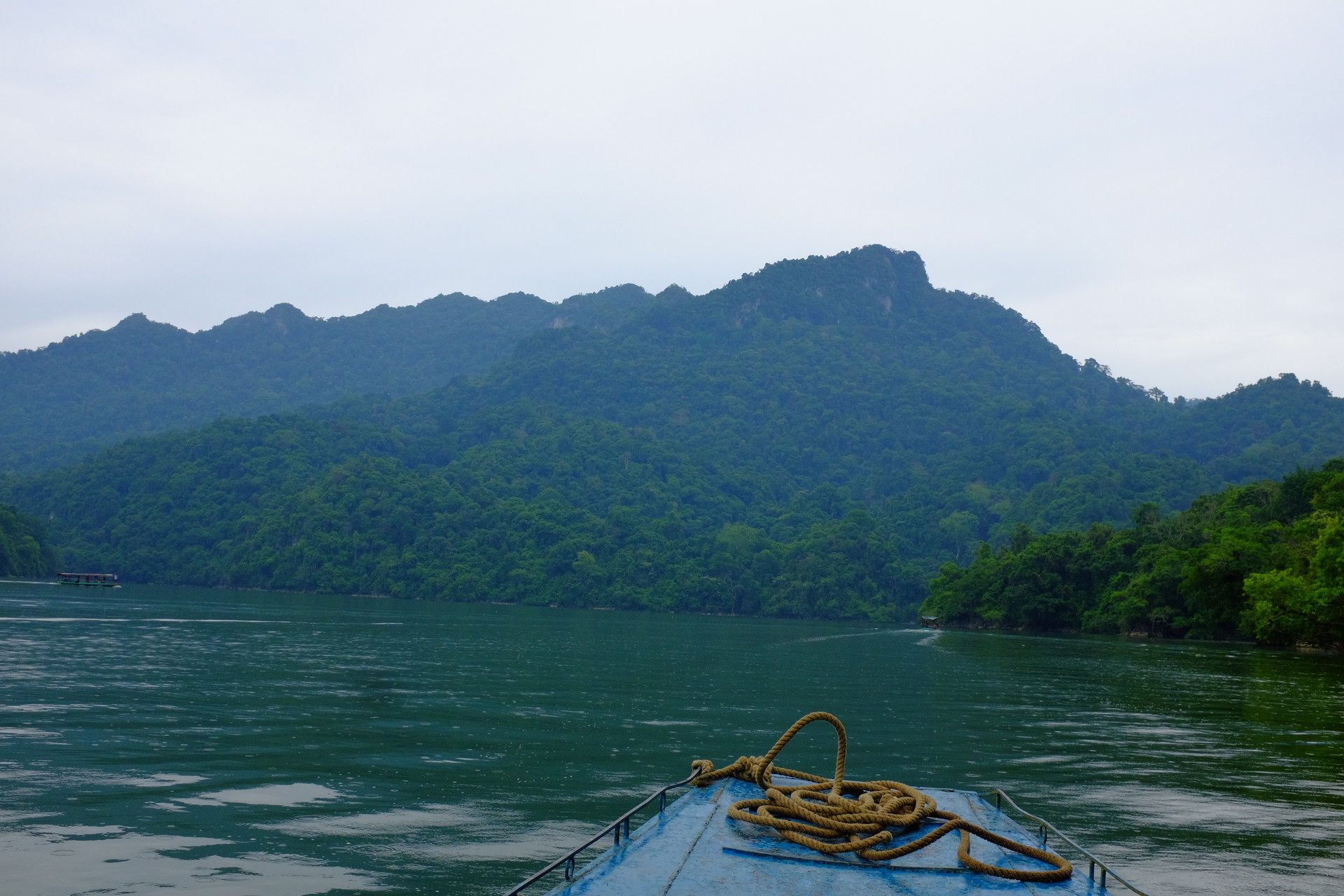 Ba Be lake in Bac Kan. Photo: erasmusu Ba Be lake in Bac Kan. Photo: erasmusu