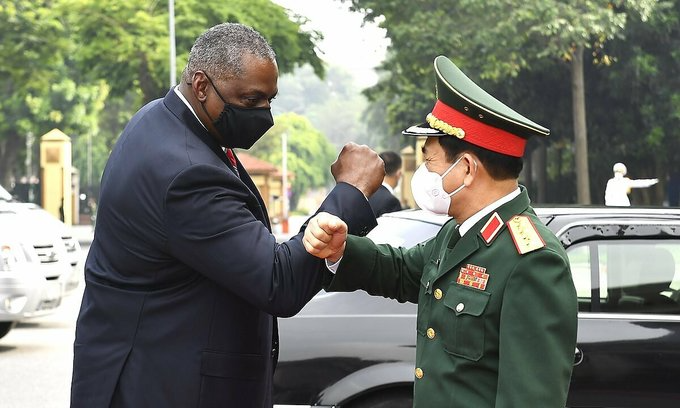 U.S. Secretary of Defense Lloyd Austin and Vietnam’s Minister of National Defense U.S. Secretary of Defense Lloyd Austin and Vietnam’s Minister of National Defense