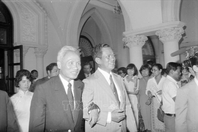 People-to-people Relations Between Vietnam and Thailand: Bright Prospects in Coming Decades People-to-people Relations Between Vietnam and Thailand: Bright Prospects in Coming Decades