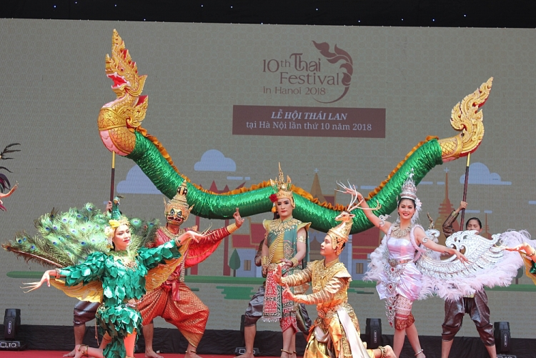 Vietnam - Thailand Friendship: Strong Development in Future Vietnam - Thailand Friendship: Strong Development in Future