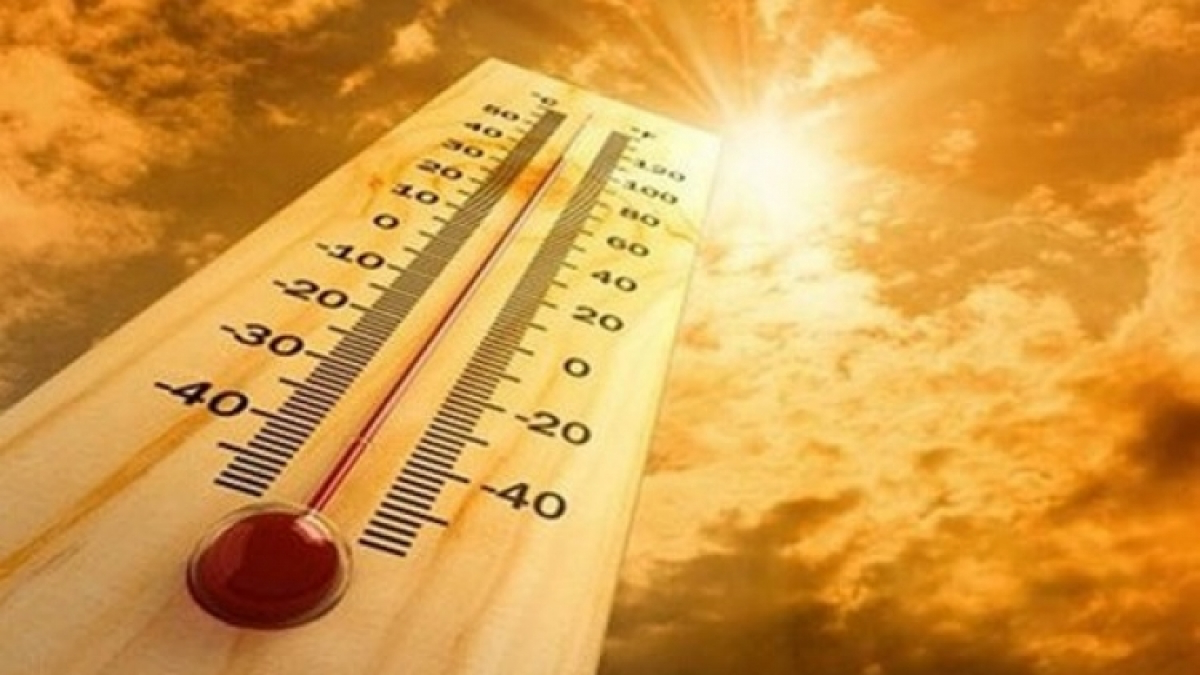 The prolonged heatwave is forecast to last till the middle of next week. Photo: VOV The prolonged heatwave is forecast to last till the middle of next week. Photo: VOV