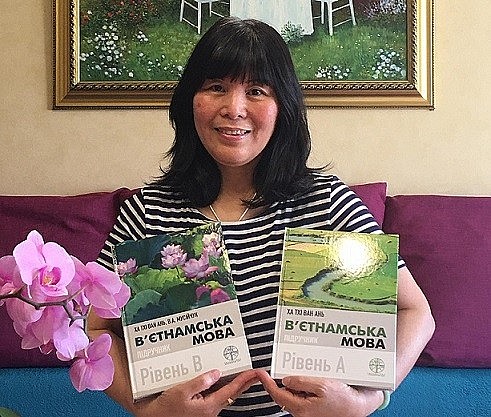 Bilingual Books Teaching Vietnamese Released in Ukraine First Bilingual Books Featuring Vietnamese Released in Ukraine